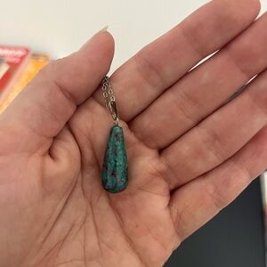 Elegant Pendant Necklace